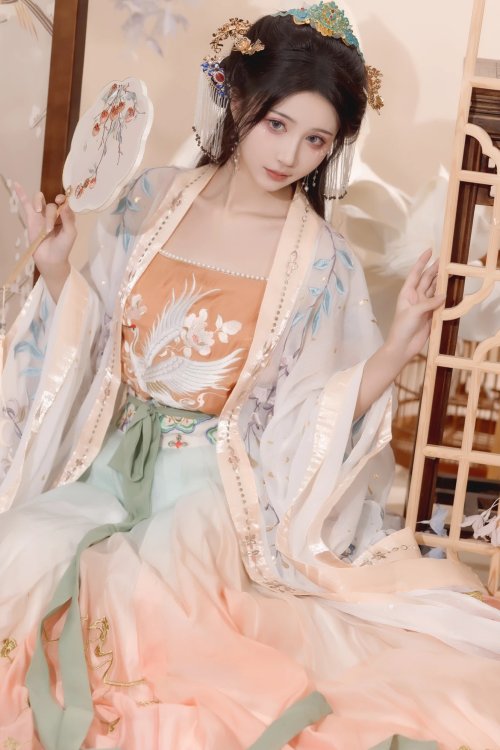 盼千帆 绮罗生的小苏苏