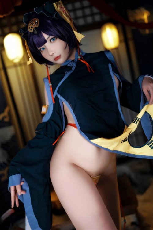 是三不是世 小僵尸