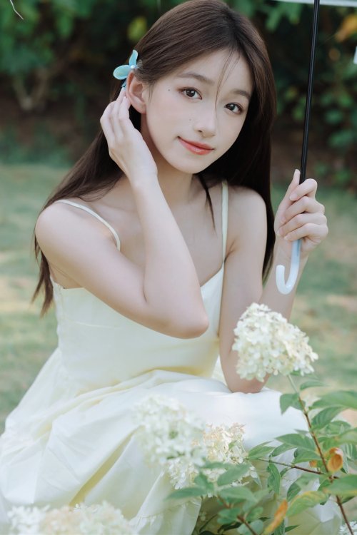 夏日绣球 钰儿