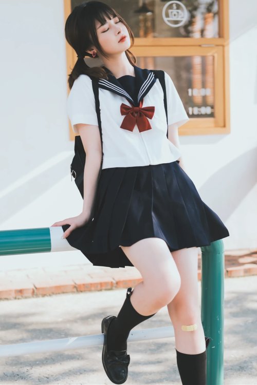 清晨的约会 车站