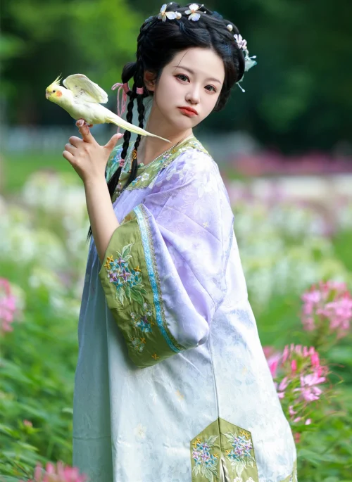 醉蝶 不可爱的禾禾喵
