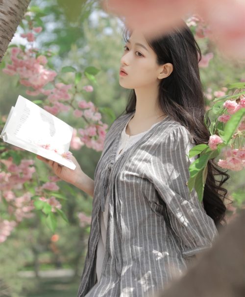 YITUYU艺图语 落花有时 徐嘉悦